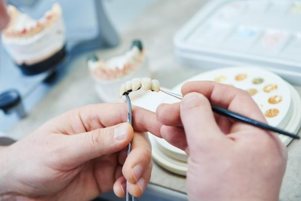 Prothèse sur-mesure pour vos dents